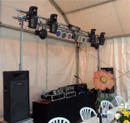 Puente De 4 Metros   3000w De Sonido Y 4000w De Iluminacion Laser Humo Flash Scanners